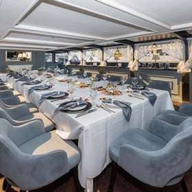 Банкет на теплоходе Гранд Вояж