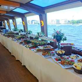 Фуршет на Теплоходе Москва 73