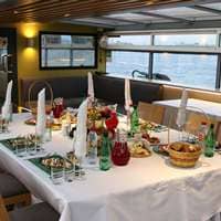 Банкет на Теплоходе Дюймовочка