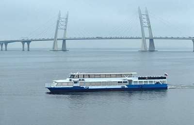 внешний вид теплохода Москва 183