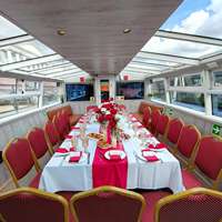 Единый стол на теплоходе Сания.