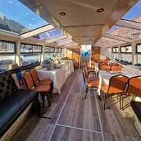 Официант на теплоход Сардиния