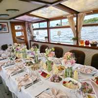 Вид на домик Петера с теплохода Сиеста