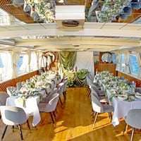 Накрытие буквой п на теплоход Чайка.