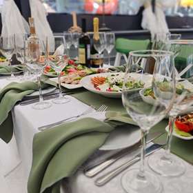 Свадебный декор на теплоходе Гранд Вояж